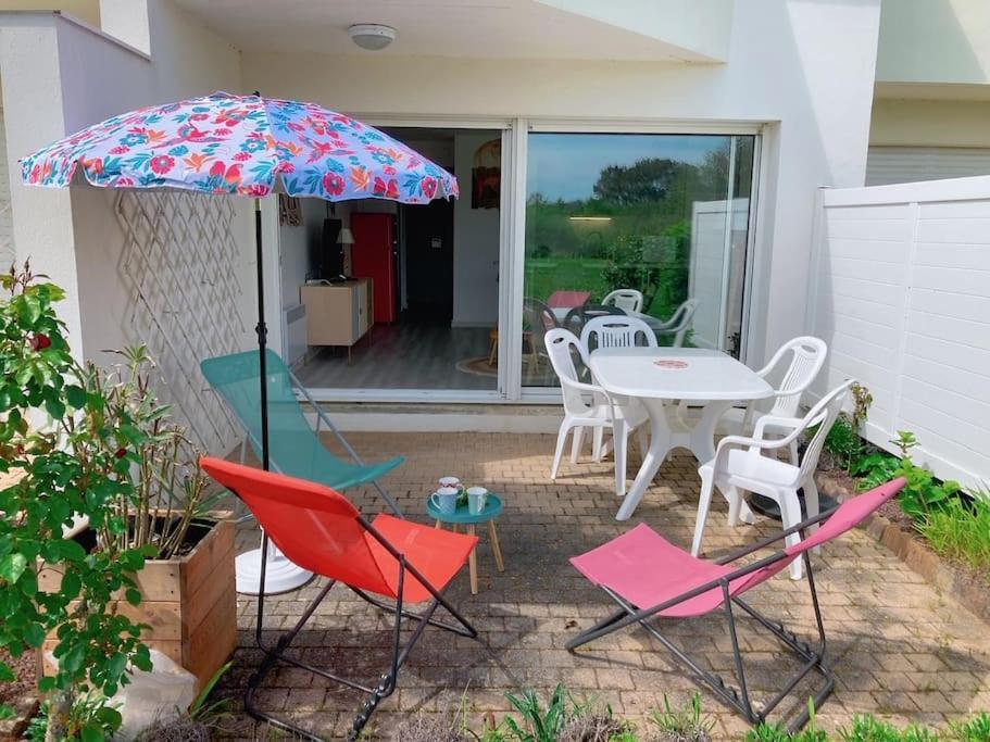 Au Ti Menhir * 2 A 4 Vacanciers * Piscine * Wifi Carnac Εξωτερικό φωτογραφία